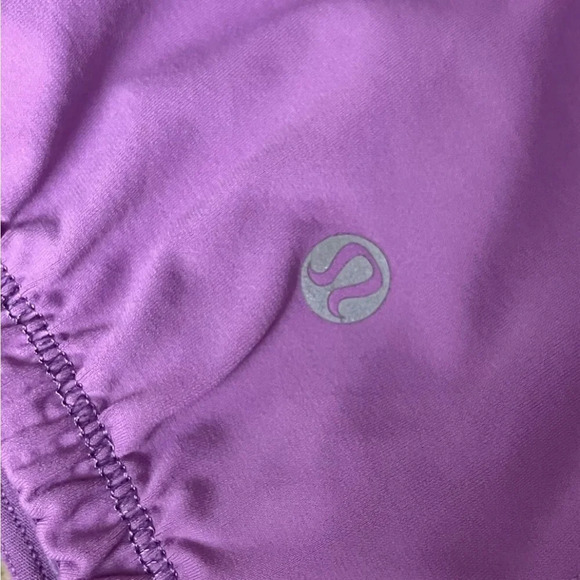 Lululemon Speed Tank Top Women’s 6 Purple Criss Cross Back Built-In Bra Athletic - Picture 9 of 9